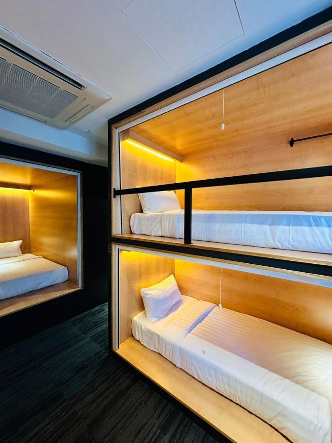 Хостел The Bed Bukit Bintang Куала-Лумпур Экстерьер фото