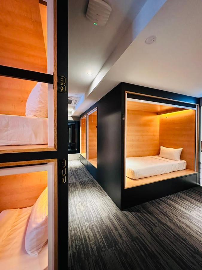 Хостел The Bed Bukit Bintang Куала-Лумпур Экстерьер фото